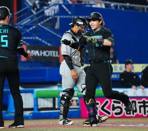 【日本ハム】田宮裕涼、今季2号ソロ、15試合27本塁打の量産打線が止まらない｜ロッテ戦｜打った瞬間の反応まとめ｜4/14