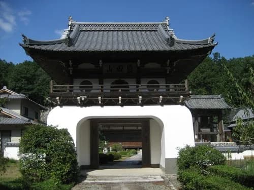 【悲報】京都南丹市の山林で発見された遺体、行方不明の11歳男児さんと判明してしまう・・・・・・・・・