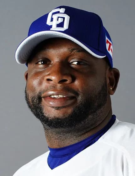 サノー(中) 15試合 .217(46-10) 3本 8打点 出塁率.280 OPS.715 wRC+103 WAR+0.3