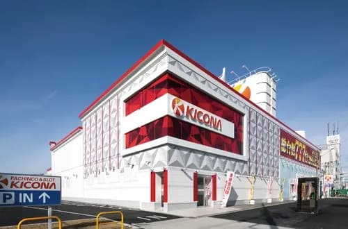 【悲報】パち◯こ業界さん「客が減ったのはオンカジのせいや！警察さんお願いします！」・・・・・・・・・