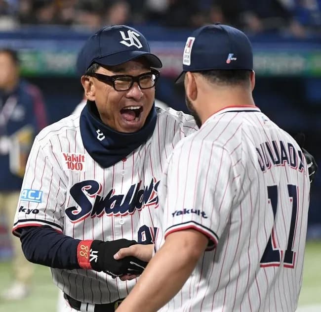 首位ヤクルト　なぜ「8番投手」多用？　池山監督“イケヤマジック”の真骨頂とは