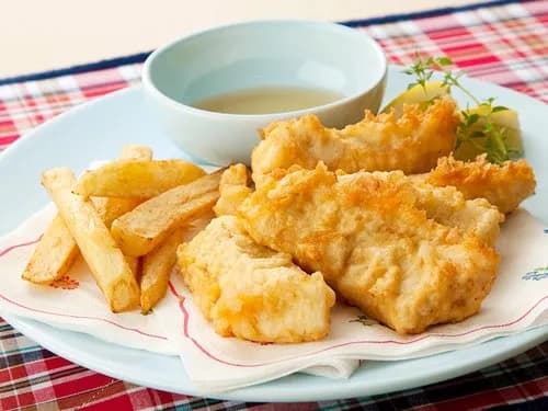 【悲報】欧米の「フィッシュ&チップス」さん、日本の食べ物だとガチで何の立ち位置なのか誰にもわからないｗｗｗｗｗｗｗｗｗｗ