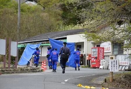 【速報】京都の安達くん事件、公衆トイレで現場検証が始まり新展開へ