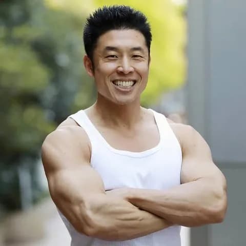 【悲報】なかやまきんにくん、「パワー」と「やー！」しか名言がない