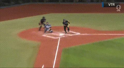 西武・平沢、とんでもない守備をしてしまう・・・・・・・