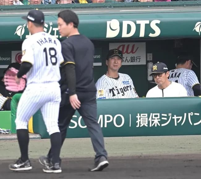 阪神・伊原は下肢のコンディション不良　試合後に藤川監督が明かす「下肢の違和感になると思います」