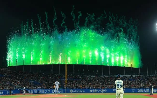 【画像】昨日のヤクルト戦で突然上がった花火ｗｗｗｗｗｗｗｗｗｗ