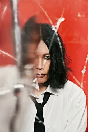 【悲報】今の若い子さん、Adoと米津玄師が青春の代表曲って可哀想すぎない？・・・・・・・・・