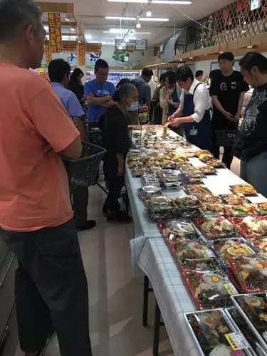 【悲報】拷問官「スーパーの半額品だけ食って5年過ごせ、1000万やる」なんJ民「楽勝やろ」ｗｗｗｗｗｗｗｗｗｗ