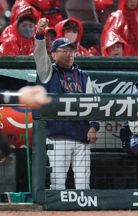村上がMLBに行ったはずの東京ヤクルトスワローズがここまで強い理由wwwwwwwwwwwwwwwwwwwwwwwwwww