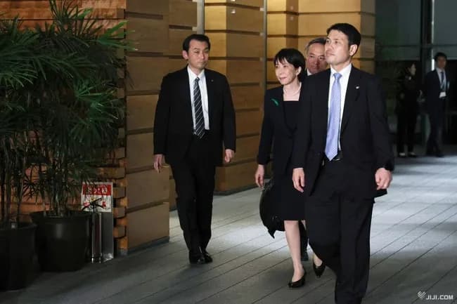 【悲報】高市首相、五輪選手との懇親会がダルいんでバックレ……