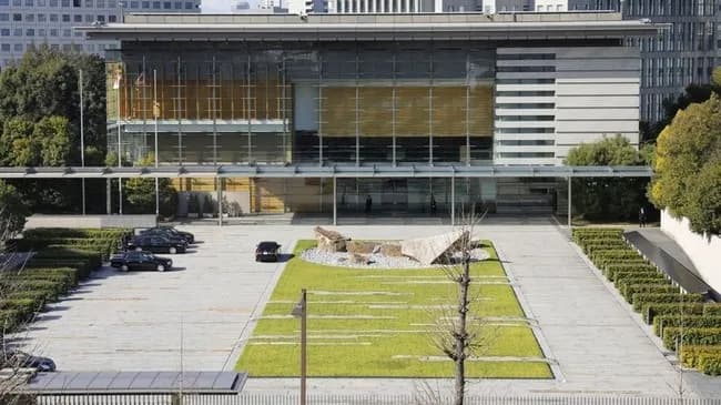 【悲報】高市総理、大型連休に他国で遊び尽くす