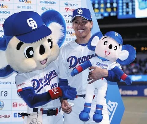 【動画】中日村松＆杉浦がヒーローインタビュー！村松はウォーターシャワーでレッドブルをかけられる
