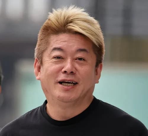 【悲報】堀江貴文さん「不細工な嫁と結婚するしかなかった非モテオタク達がキャバクラ通いのオッサンを揶揄してる」ｗｗｗｗｗｗｗｗｗｗ