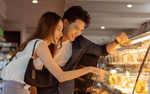 【悲報】恋愛しない奴さん、ガチで信じられないｗｗｗｗｗｗｗｗｗｗ