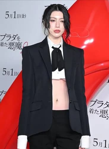 【悲報】三吉彩花さん、シャツの丈を盛大に間違えるｗｗｗｗｗｗｗｗｗｗ