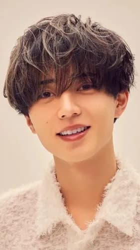 【困惑】永瀬廉さん、結婚式に“Dior黒ネクタイ”で参加 「黒はNG」指摘も・・・・・・・・・