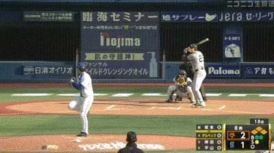 【DeNA対巨人6回戦】巨人、８回表にダルベックの犠牲フライと小濱の押し出し四球で２点を取りリードを３点に広げる！！！！！！！！！！！