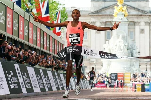 マラソン遂に2時間の壁を突破ｗｗｗｗｗｗｗｗｗｗｗｗ