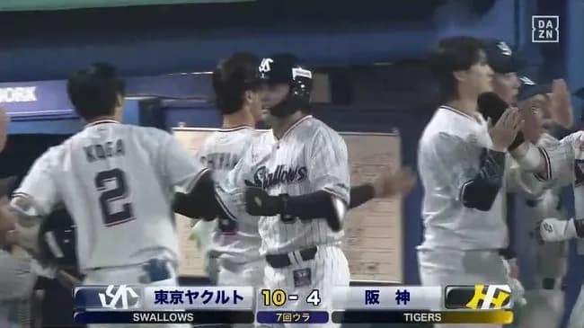 【ヤクルト対阪神4回戦】ヤクルト・赤羽、阪神・富田から第2号3ランホームラン！ヤクルトが10得点目！！！！！！！！！！！！！！