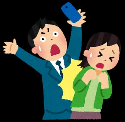 歩きスマホにぶつかられる→相手「前見て歩けよデブ！」