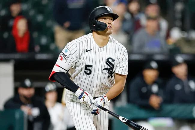 村上さん速球が打てないのがバレる。ゾーンで勝負され4三振