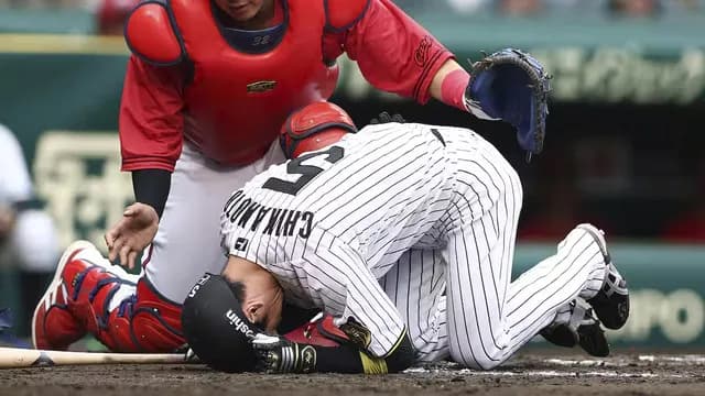 阪神近本、死球で骨折も「別に気にしなくていい」カープ高太一から謝罪を受けて返答