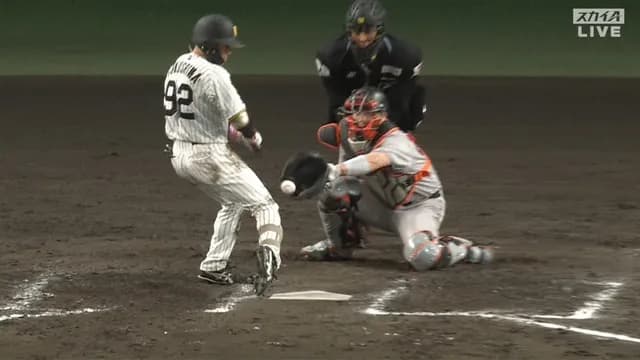 福島圭音、足出し見逃し三振ｗｗｗｗ　サッカーじゃないんやで？