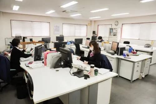 【悲報】ワイ(29)さん、職場の事務員(41)とお付き合いを始めてしまうｗｗｗｗｗｗｗｗｗｗ