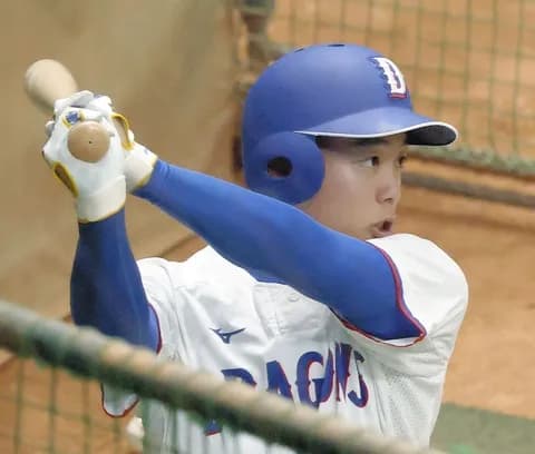 中日・岡林、実戦復帰目前にアクシデントか　試合前練習を切り上げ球場を後に
