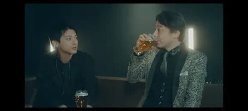 【悲報】ひろゆきさん、人気俳優と並んだら顔のデカさがバレてしまうｗｗｗｗｗｗｗｗｗｗ