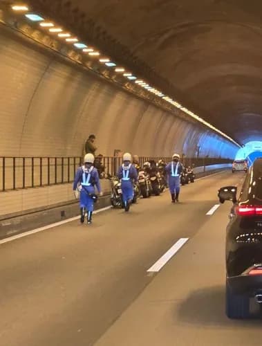 【悲報】バイク女子さん、高速で仲間のオヤジライダーに接触し死亡させてしまう・・・・・・・・・