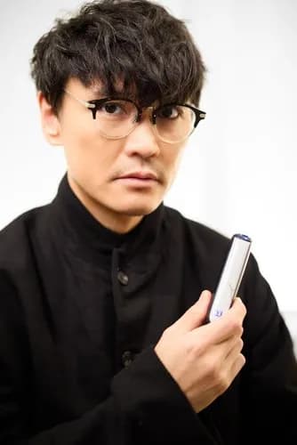【悲報】サカナクション山口一郎さん「反戦を歌ってごらん。"バカか"って言われんだよ」・・・・・・・・・