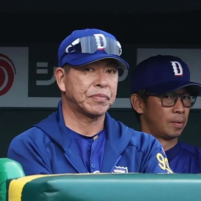 【朗報】中日・井上一樹監督、快音から遠ざかるボスラーに心のケア「あんた、スロースターターなんだから」