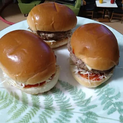 【悲報】個人でハンバーガー屋やってる人←こいつｗｗｗｗｗｗｗｗｗｗ