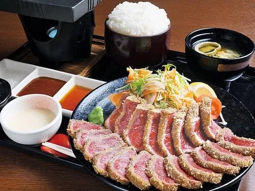 【悲報】牛カツさん、とんかつやチキンカツと違って全然流行らないｗｗｗｗｗｗｗｗｗｗ