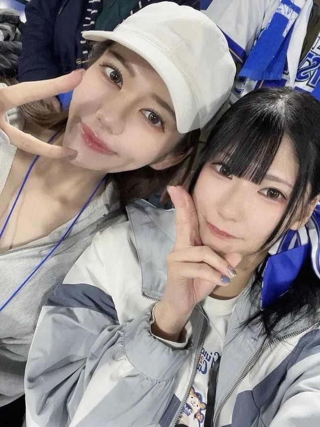 【ベイスターズ】大魔神の娘もスタンドで声援！父の古巣を駒田の娘と〝顔出し〟応援姿に驚きの声「駒田の娘さん？」