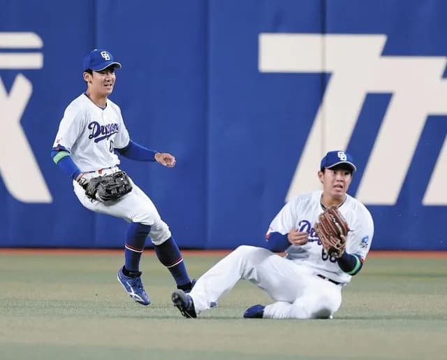 川上憲伸さん、尾田に絶句「いまのはちょっと…捕らないと」