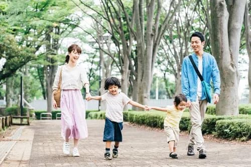 【悲報】昨今の子どもさん「家族で外出とかつまんない、家でYouTube見てたい」ｗｗｗｗｗｗｗｗｗｗ