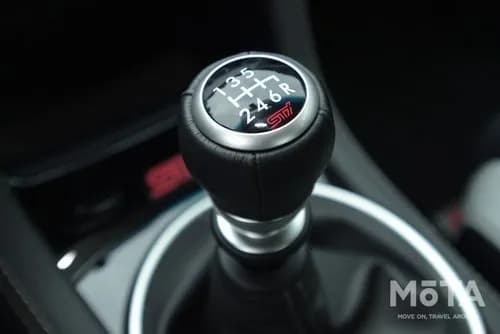 【悲報】MT車さん、もう完全に趣味枠になってしまうｗｗｗｗｗｗｗｗｗｗ