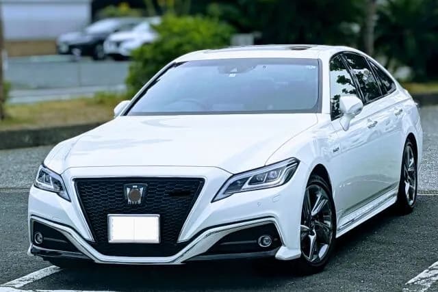 昭和「男はセダン」平成「男はSUV」令和「」←なに？