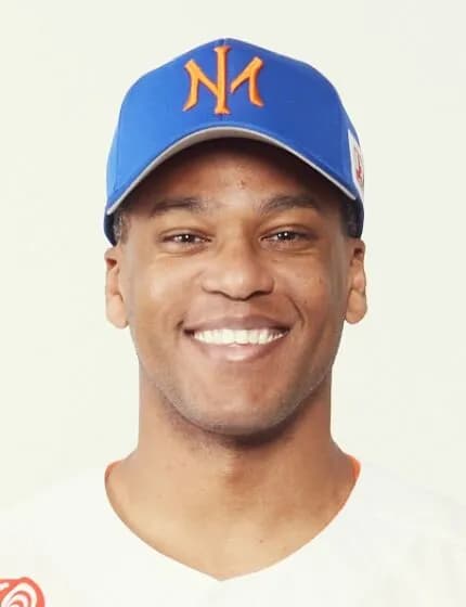 オイシックス・ウォーカー（34）.268 7本 19打点 出塁率.340 長打率.622 OPS.962