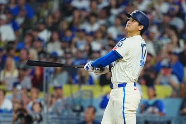大谷さんがホームラン王の村上に言及「打ってるのは聞いてるけど見てないので」