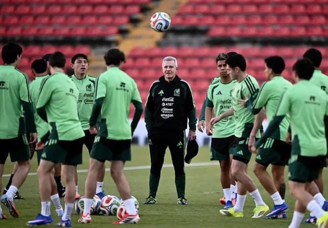 メキシコ、サッカーW杯開催に伴い小中高の夏休みを6月からに繰り上げ