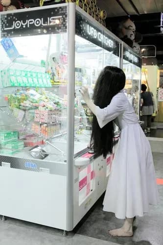 【悲報】貞子さん、鈴木光司さんの訃報に「現実感がなくまだ心の整理がつかないです」・・・・・・・・・