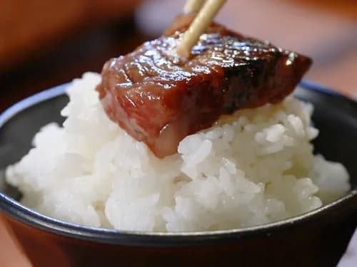 【悲報】お前ら「焼肉屋で米は食うな」←これｗｗｗｗｗｗｗｗｗｗ