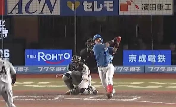 日ハム進藤勇也、プロ初ホームランｷﾀ━━━━(ﾟ∀ﾟ)━━━━!!