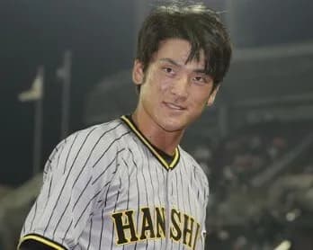 髙寺『長打あります。足が速いです。内野外野守れます。23歳です』←これ
