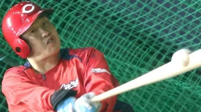 【悲報】カープ小園、100打席以上立っても復調しない←打順変更やファーム調整も検討すべきか？