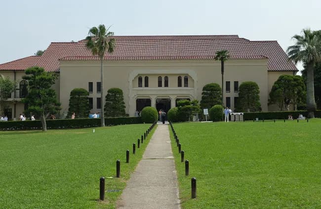 【悲報】関西人教師「放射能浴び光るかと思った」 福島出身学生に差別発言